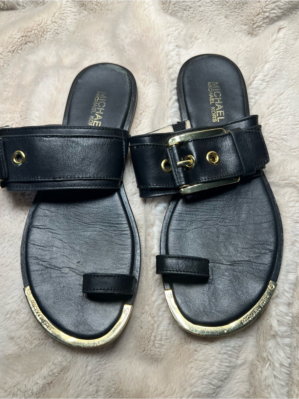Women’s Michael Kors sandal size 7